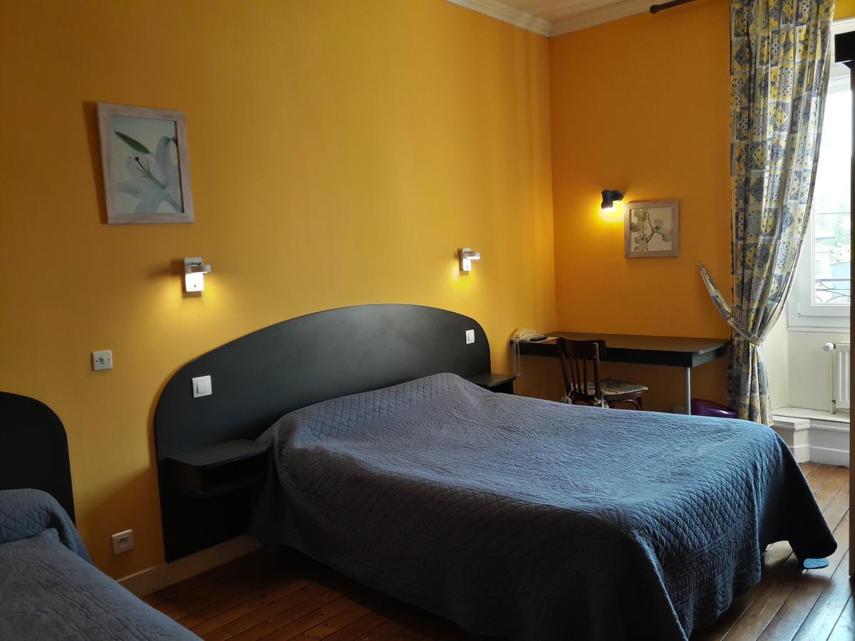 Val Des Bois Bed & Breakfast Warmeriville ภายนอก รูปภาพ